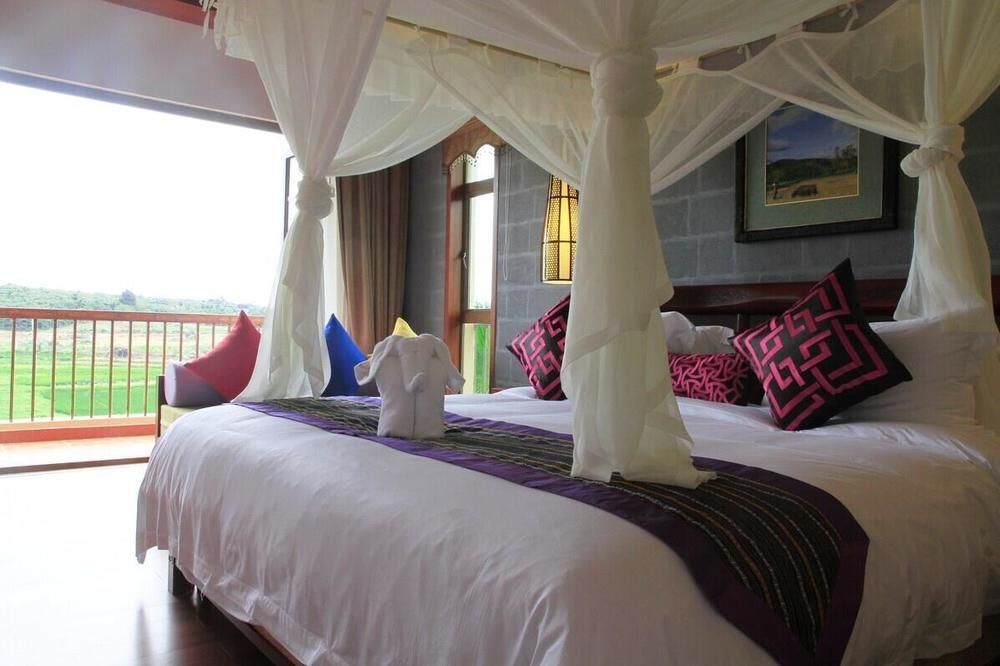 Hainan Bulongsai Resort Hotel Baoting Exterior photo